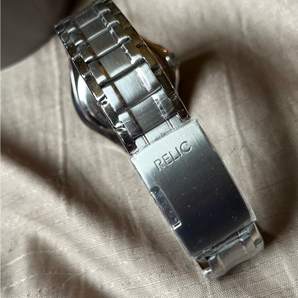 Relic by fossil men’s watch all stainless steel new - Picture 4 of 5